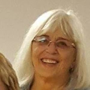 Meet your Posher, Joanie